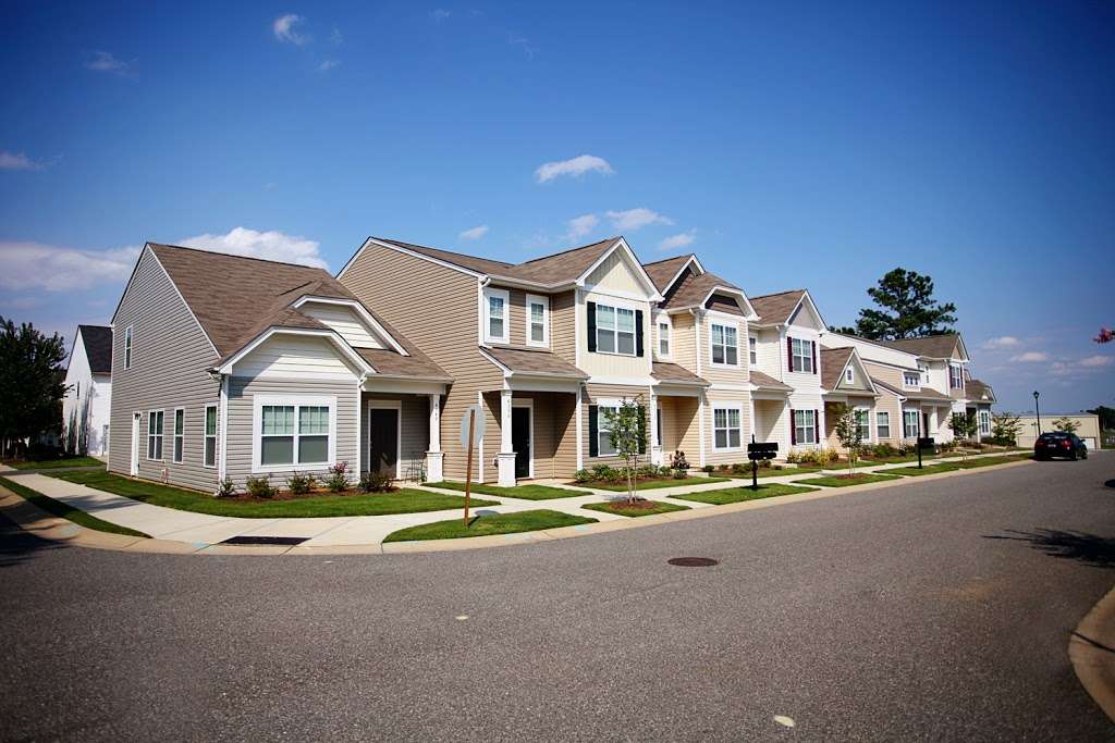 Pennington Place Townhomes | 4231 Lotts Pl, Rock Hill, SC 29732, USA | Phone: (803) 570-2933