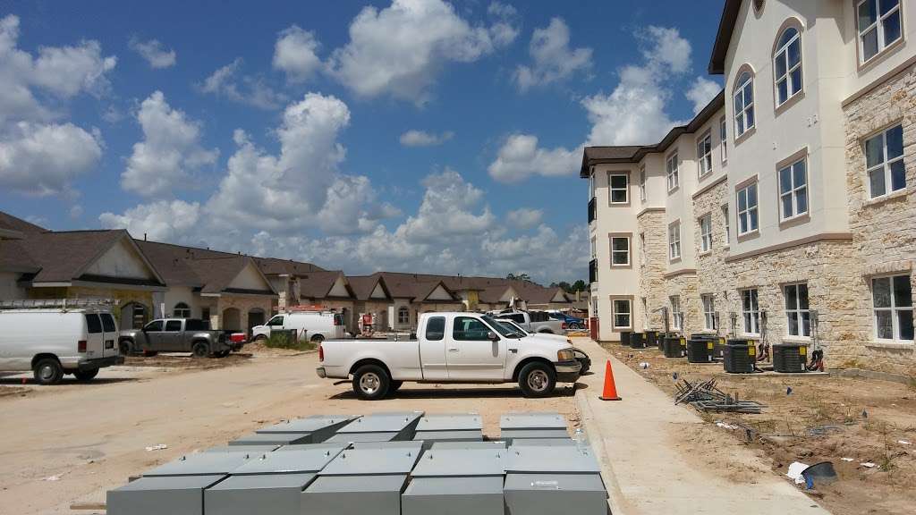 Woodhaven Village | 2275 Riverway Dr, Conroe, TX 77304, USA | Phone: (936) 703-5333