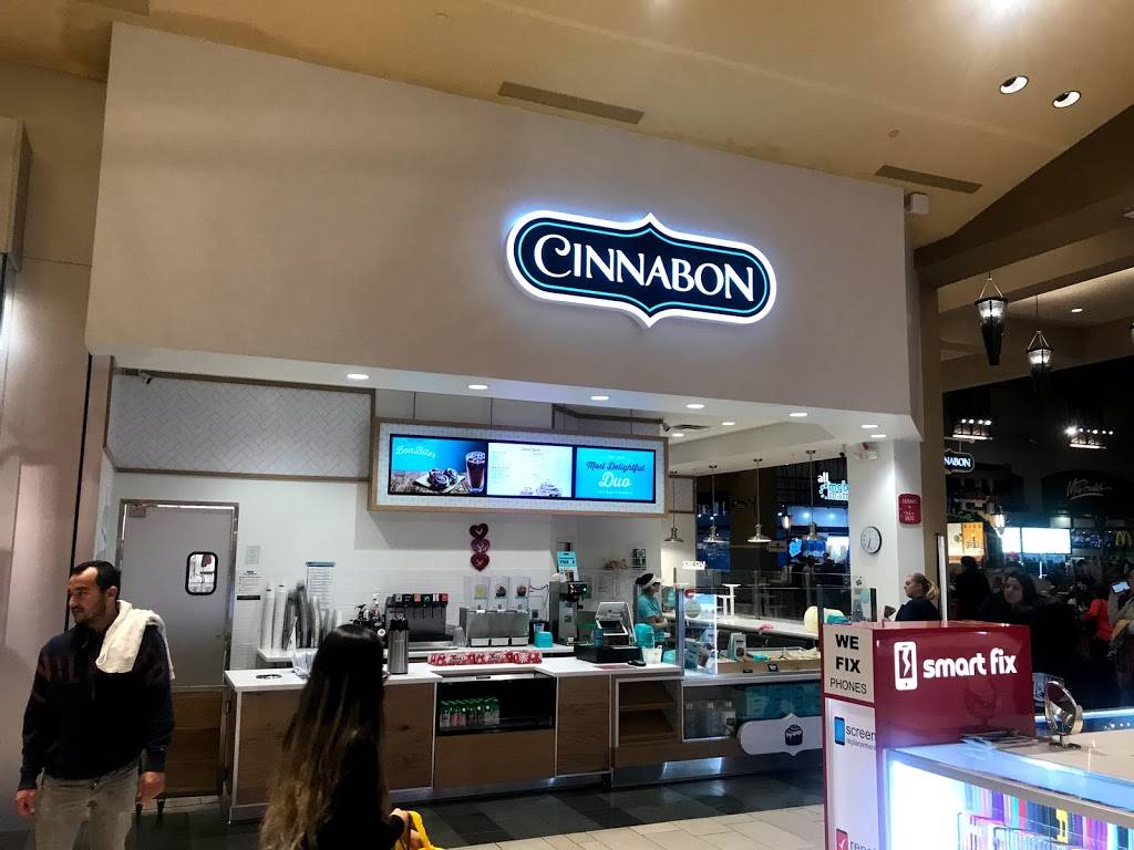 Cinnabon | 5570 E Travel Plaza Way, Tucson, AZ 85756, USA | Phone: (520) 663-3348