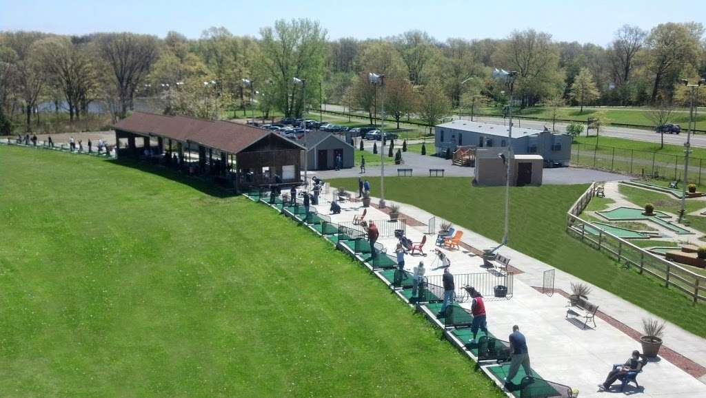 Turtle Cove Golf Center - Turtle Cove Golf Academy - Park Place  | 1 City Island Rd, Bronx, NY 10464 | Phone: (718) 885-1129