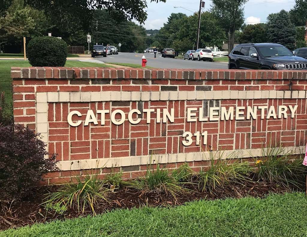 Catoctin Elementary School | 311 Catoctin Cir SW, Leesburg, VA 20175, USA | Phone: (571) 252-2940