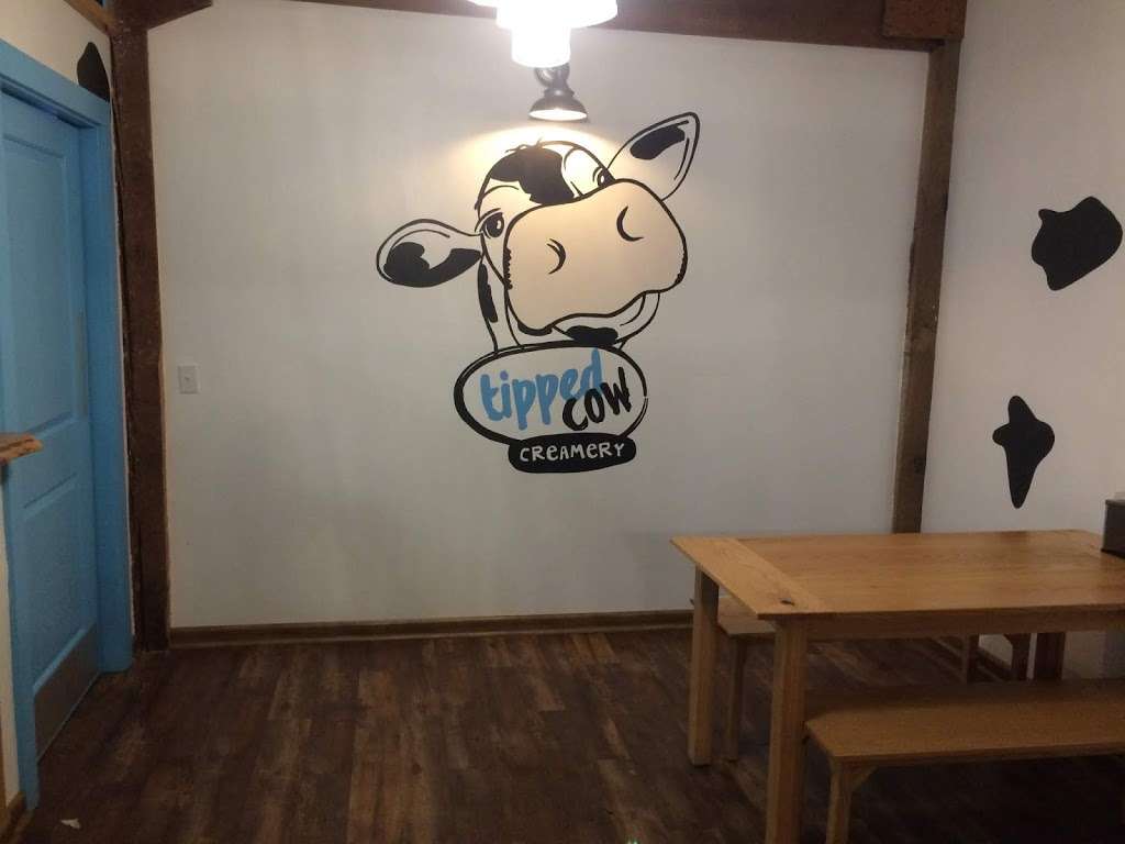 Tipped Cow Creamery | 251 N 21st St, Purcellville, VA 20132, USA | Phone: (540) 441-3835