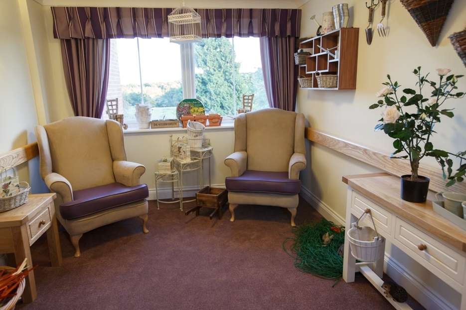 Cooperscroft Nursing Dementia Care Home | Cooperscroft, Coopers Lane Road, Potters Bar EN6 4AE, UK | Phone: 01707 644179