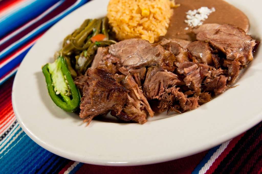 Carnitas Don Rafa Mexican Restaurant | 2224 Plainfield Rd, Crest Hill, IL 60435, USA | Phone: (815) 741-2222