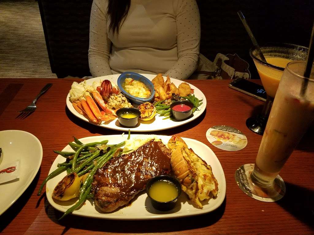 Red Lobster | 4411 E Black Horse Pike, Mays Landing, NJ 08330, USA | Phone: (609) 646-0946