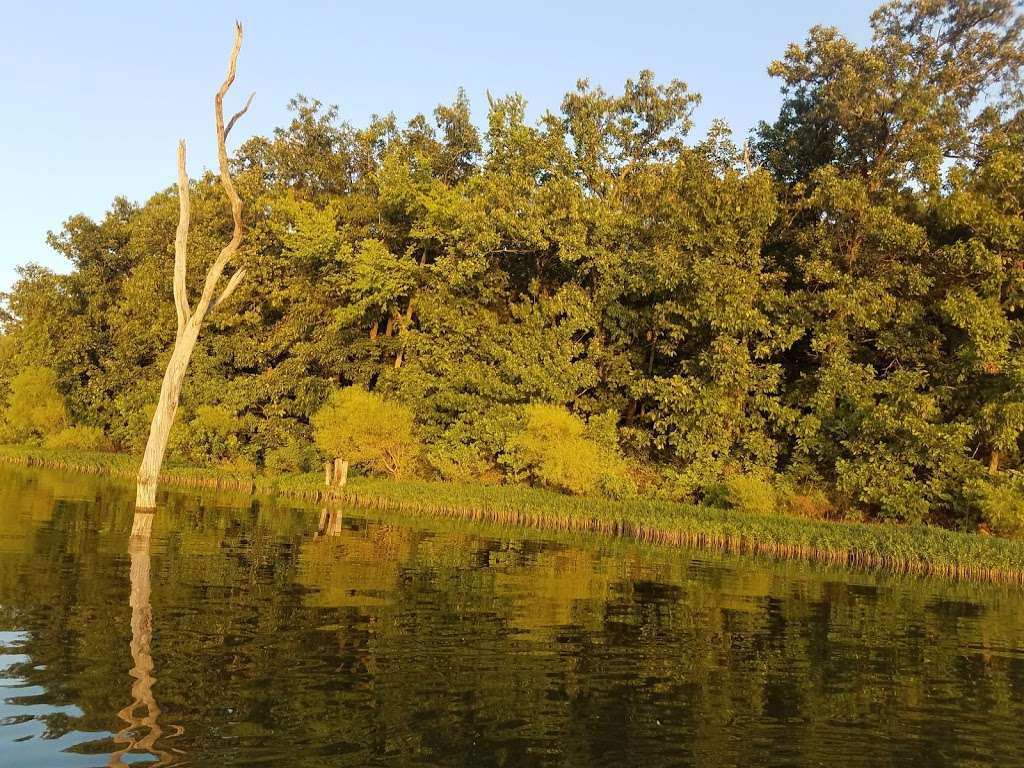 Louisburg Middle Creek Lake | Louisburg, KS 66053, USA