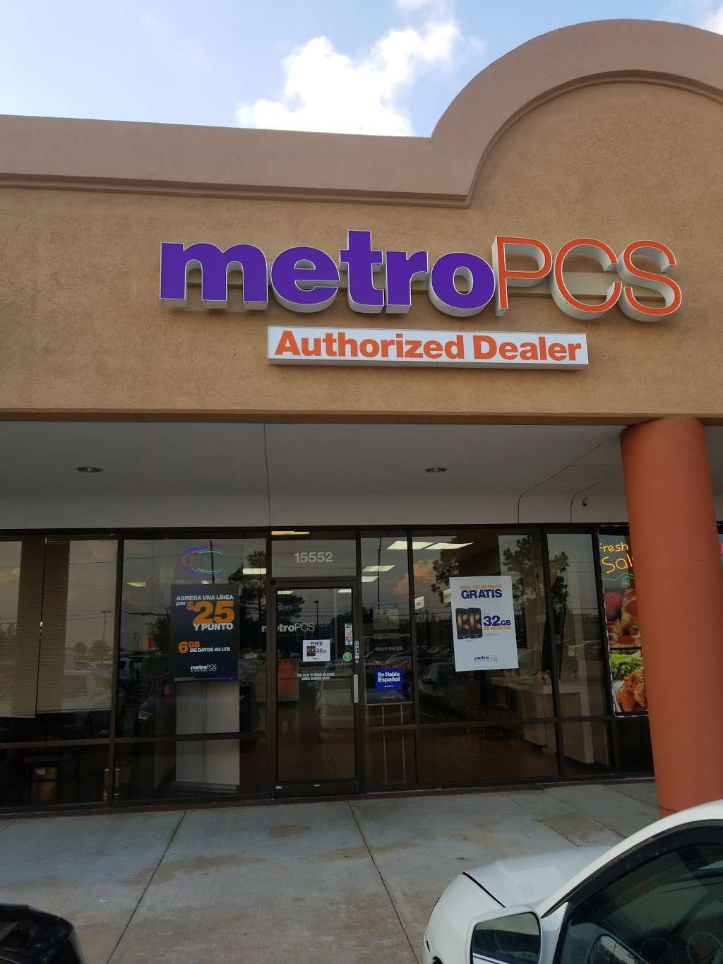 Metro by T-Mobile | 15552 Farm to Market Rd 529, Houston, TX 77095 | Phone: (832) 683-4578