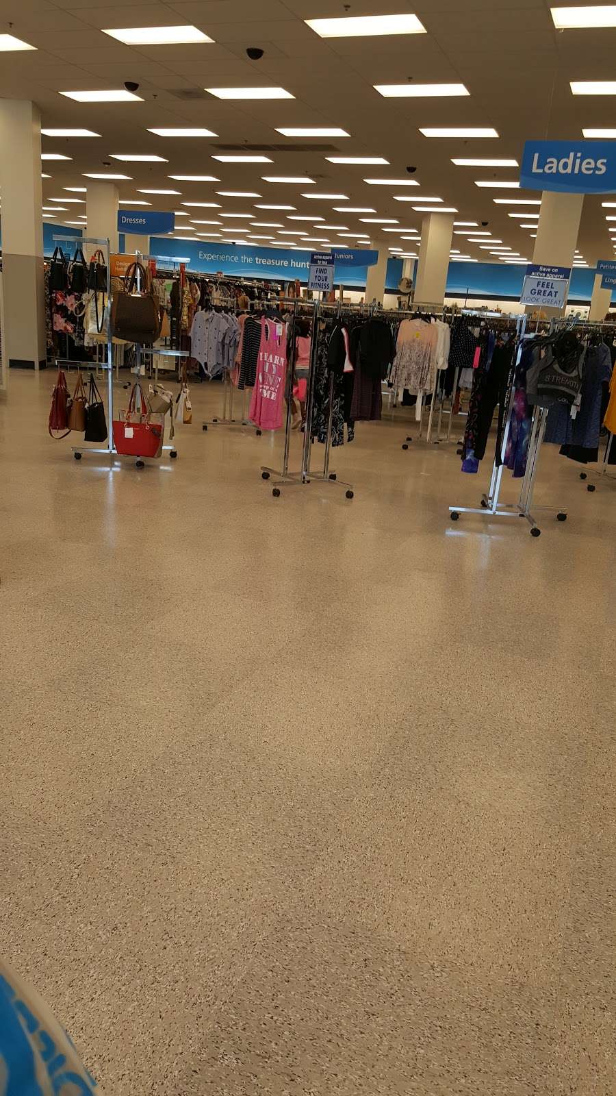 Ross Dress for Less | 911 Old York Rd, Jenkintown, PA 19046, USA | Phone: (215) 885-1133