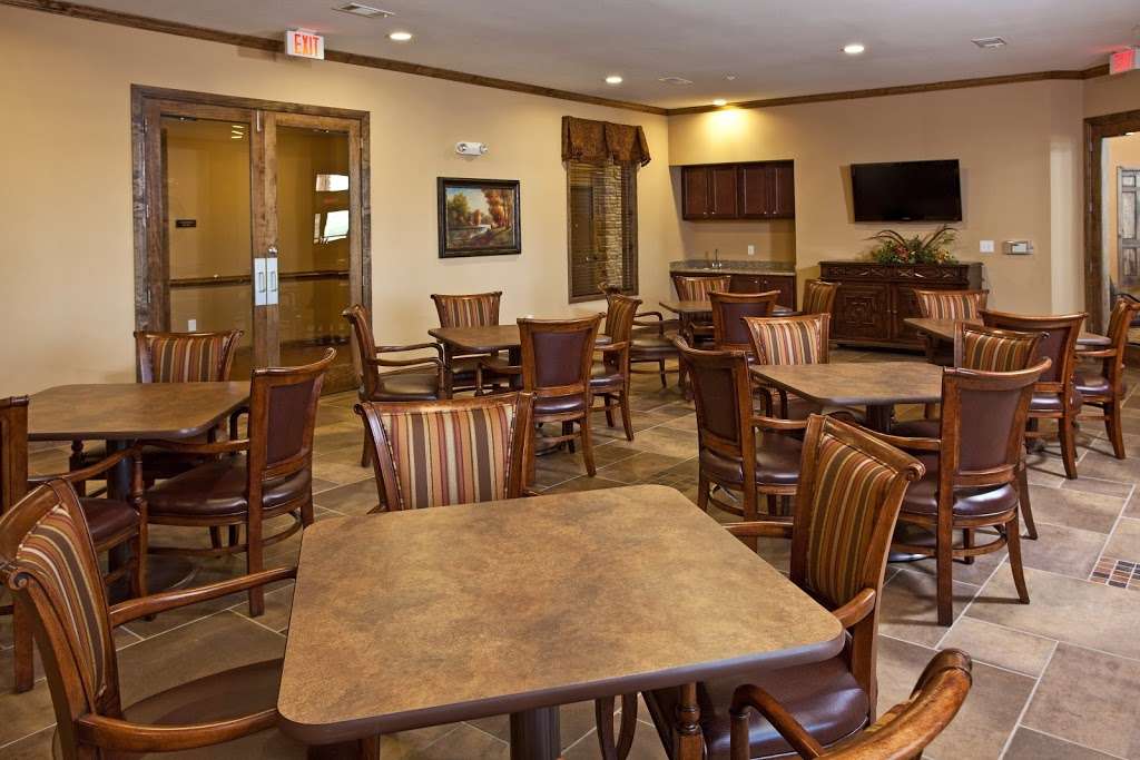 Lakeview at Josey Ranch Senior Living | 2105 N Josey Ln, Carrollton, TX 75006, USA | Phone: (972) 913-2399