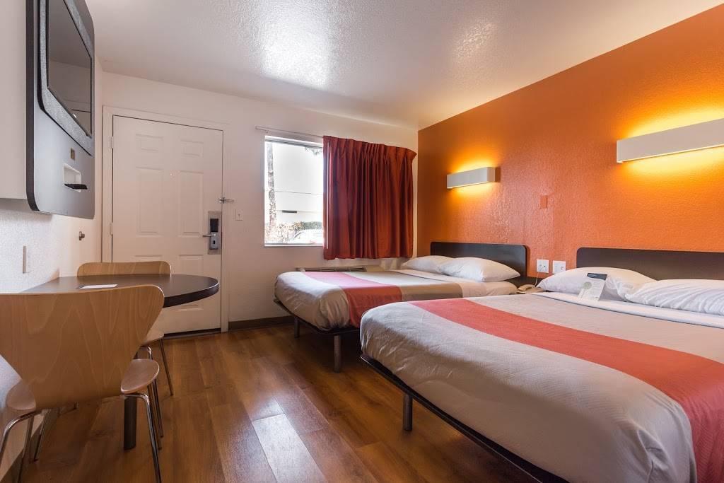 Motel 6 San Jose, CA - South | 2560 Fontaine Rd, San Jose, CA 95121, USA | Phone: (408) 270-3131