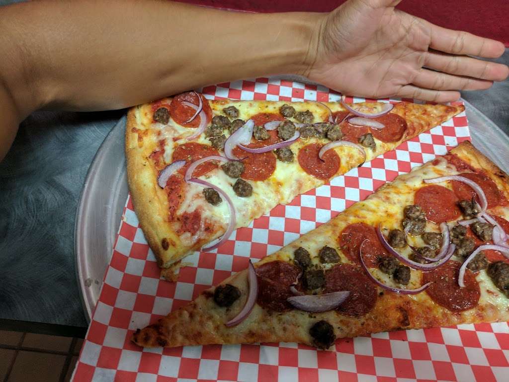 N.Y. Giant Pizza | 12812 Rancho Penasquitos Blvd, San Diego, CA 92129, USA | Phone: (858) 538-6868