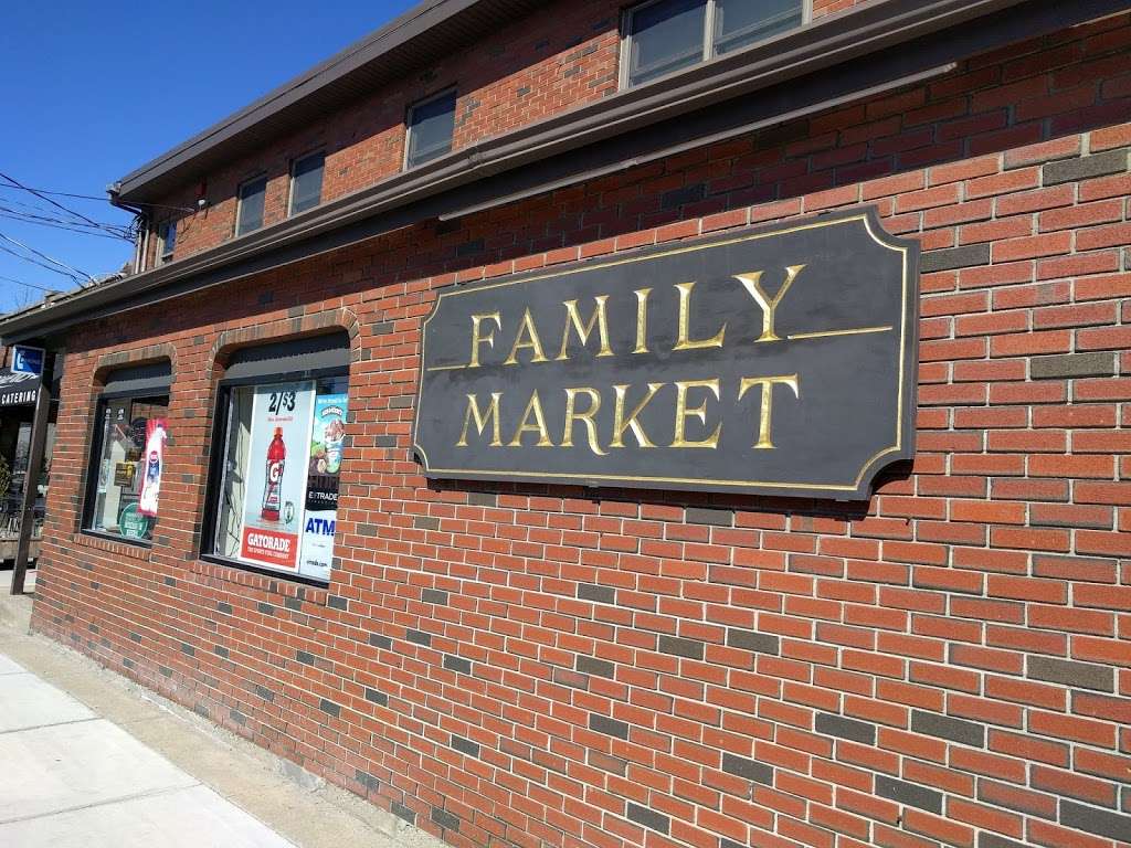 Family Market | 979 Main St, Waltham, MA 02451, USA | Phone: (781) 472-2009