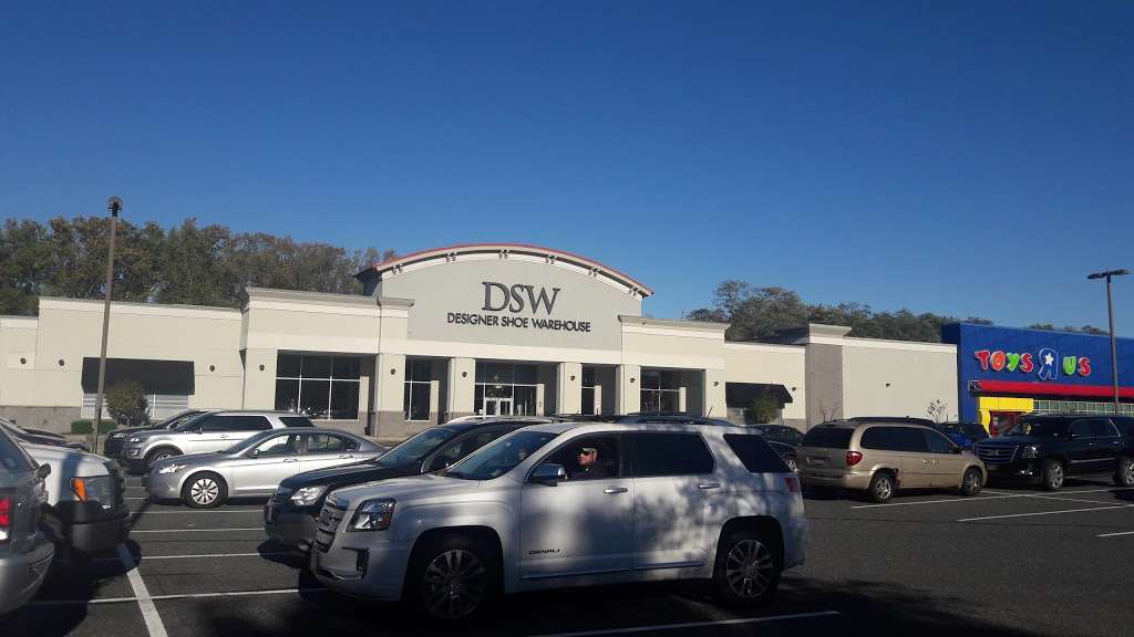 DSW Designer Shoe Warehouse | 135 NJ-35, Eatontown, NJ 07724, USA | Phone: (732) 440-3509