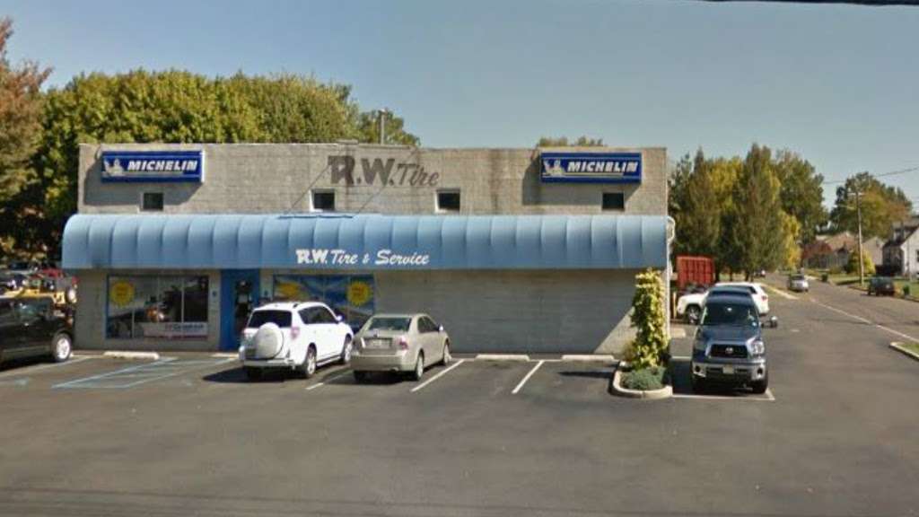 R.W. Tire | 919 US-206, Bordentown, NJ 08505, USA | Phone: (609) 298-1011