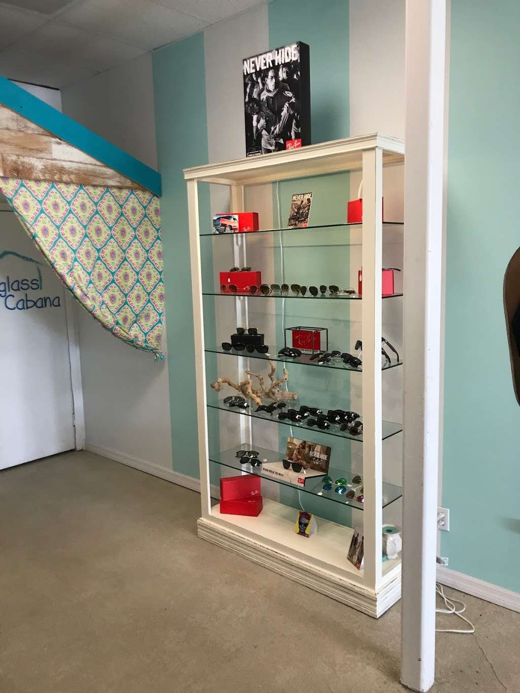 Sunglass Cabana | 1321 Saxon Dr, New Smyrna Beach, FL 32169 | Phone: (386) 410-4954