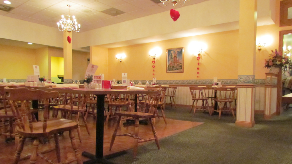 Polonez Restaurant | 4016 S Packard Ave, St Francis, WI 53235, USA | Phone: (414) 482-0080