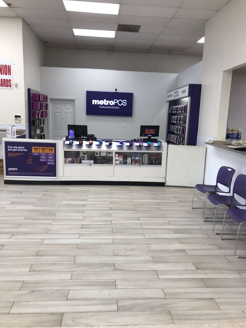 Metro By T-Mobile | Inside Food Max, 549 Greens Rd, Houston, TX 77060 | Phone: (832) 666-7865