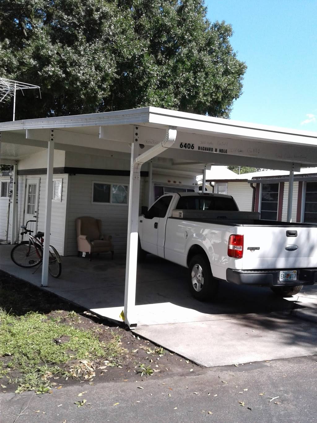 Manatee RV Park | 5050 Manatee Creek Blvd, Ruskin, FL 33570, USA | Phone: (813) 645-7652