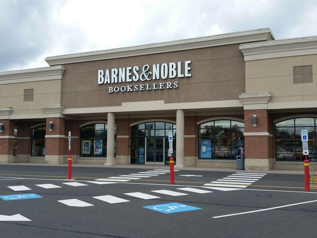 Barnes & Noble Booksellers Somerville | 319 US-206, Bridgewater, NJ 08807, USA | Phone: (908) 526-7425