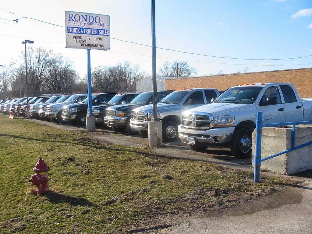 Rondo Enterprises Inc - Truck & Trailer Sales | 1115 E State St, Sycamore, IL 60178, USA | Phone: (815) 899-4340