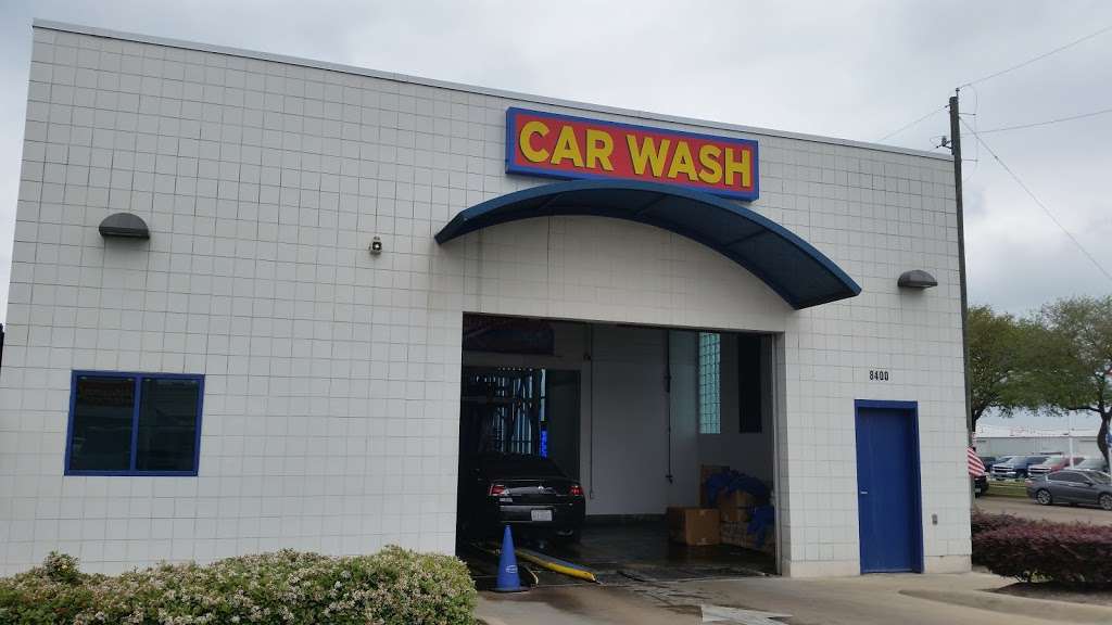 WaterWorks Express Car Wash | 8400 S Texas 6, Houston, TX 77083 | Phone: (281) 564-9477
