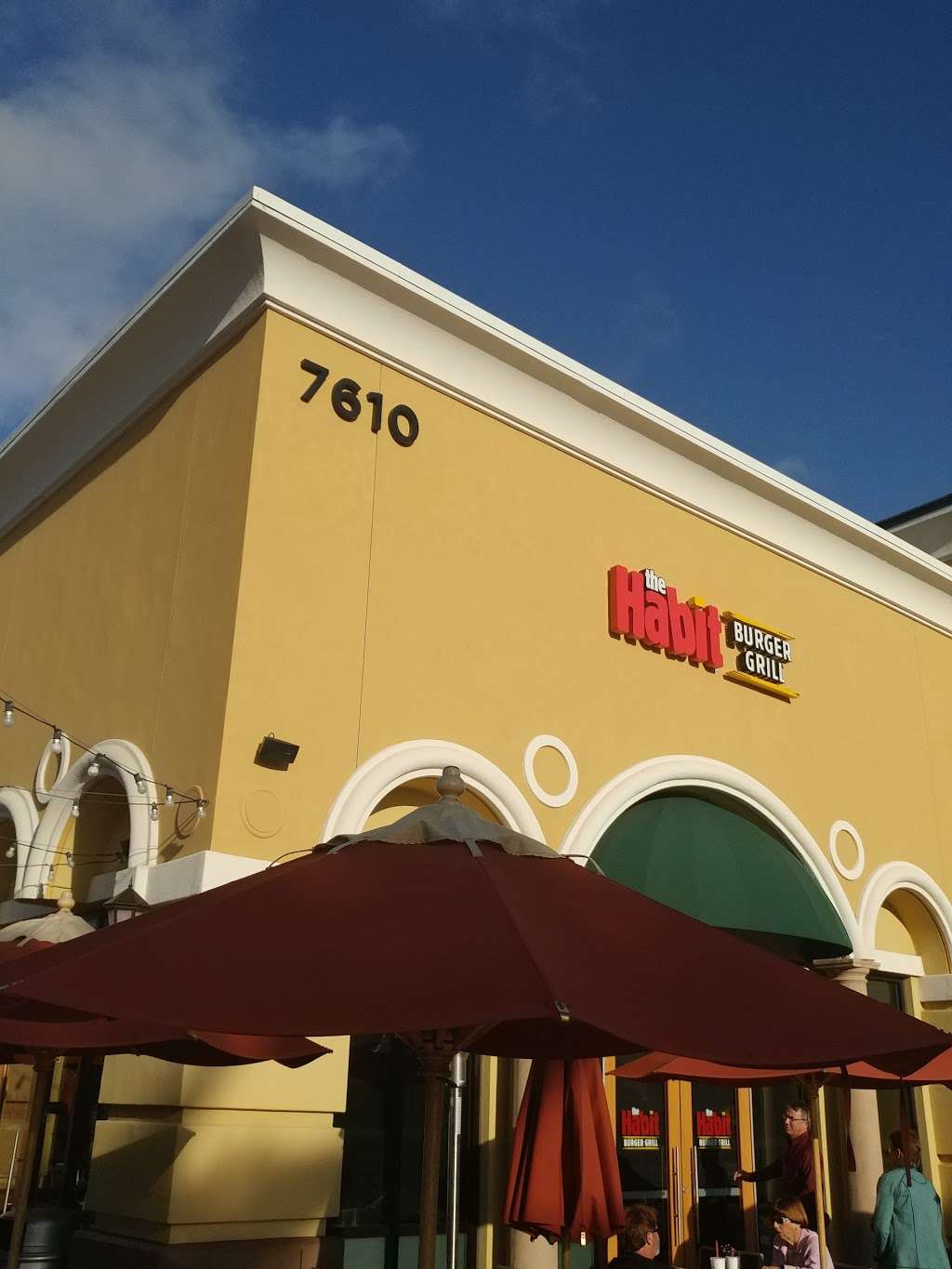 The Habit Burger Grill | 7610 Via Campanile, Carlsbad, CA 92009, USA | Phone: (760) 436-7703