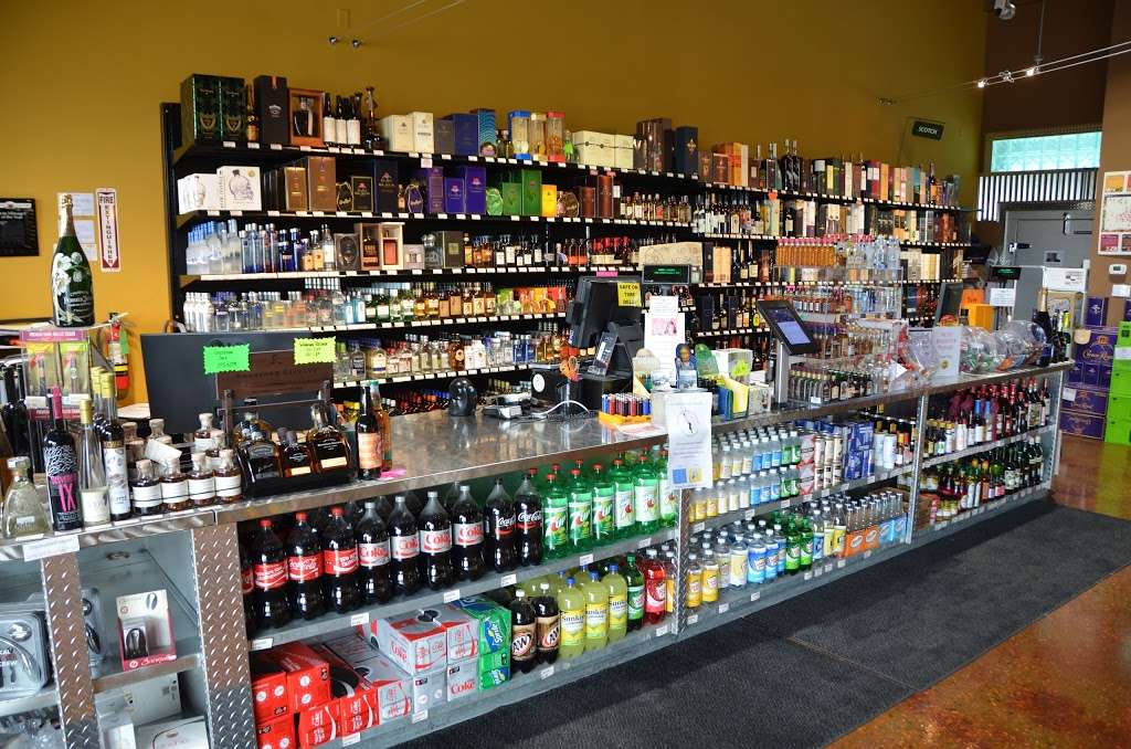 Crown Liquors | 1420 W Main St, Carmel, IN 46032, USA | Phone: (317) 564-4602