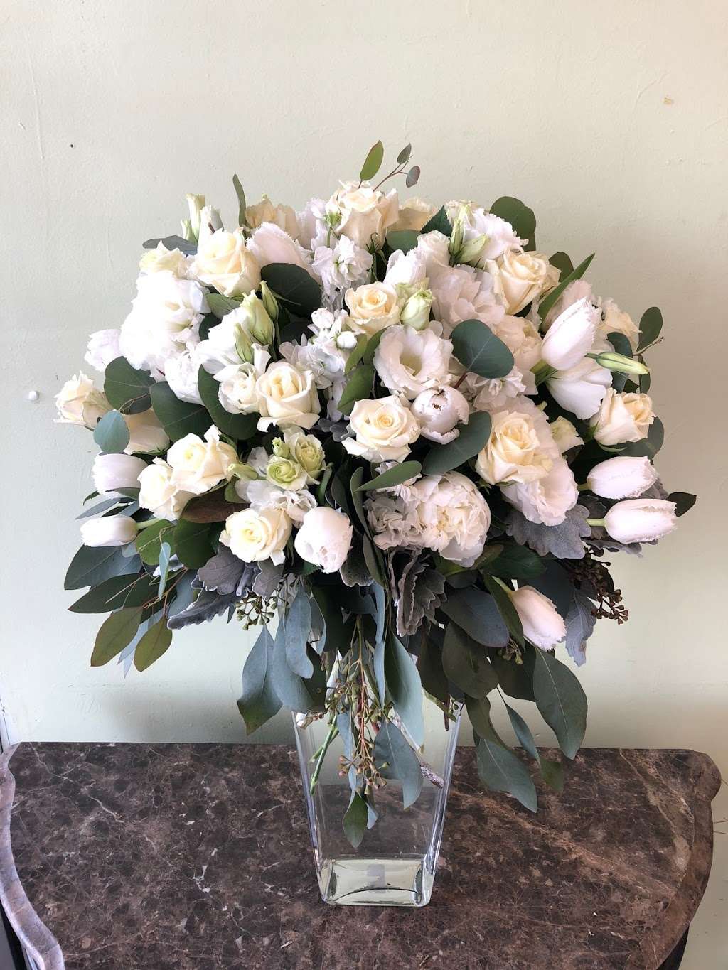Simply Roses Florist | 1633C Taylor Rd Suite #103, Port Orange, FL 32128, USA | Phone: (386) 760-3797
