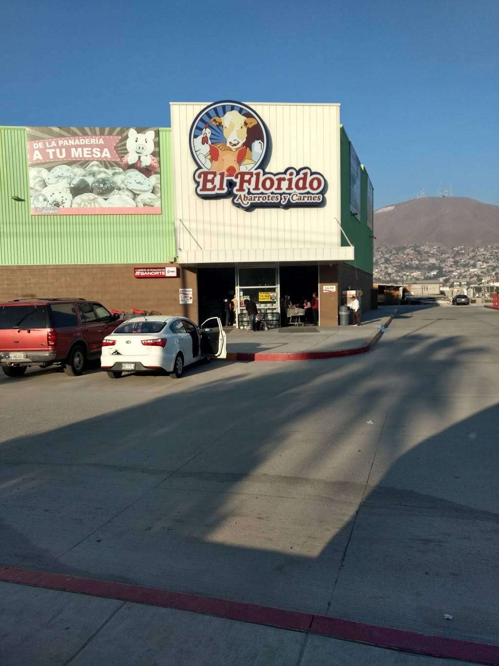 Distribuidora El Florido - Boulevard Gustavo Diaz Ordaz No. 17814, Av.  García 13, Garcia, 22125 Tijuana, ., Mexico