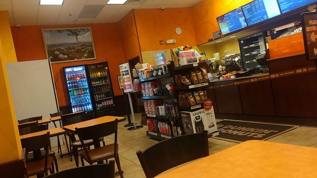 Dunkin | 79 Lynnfield St, Peabody, MA 01960, USA | Phone: (978) 587-3388