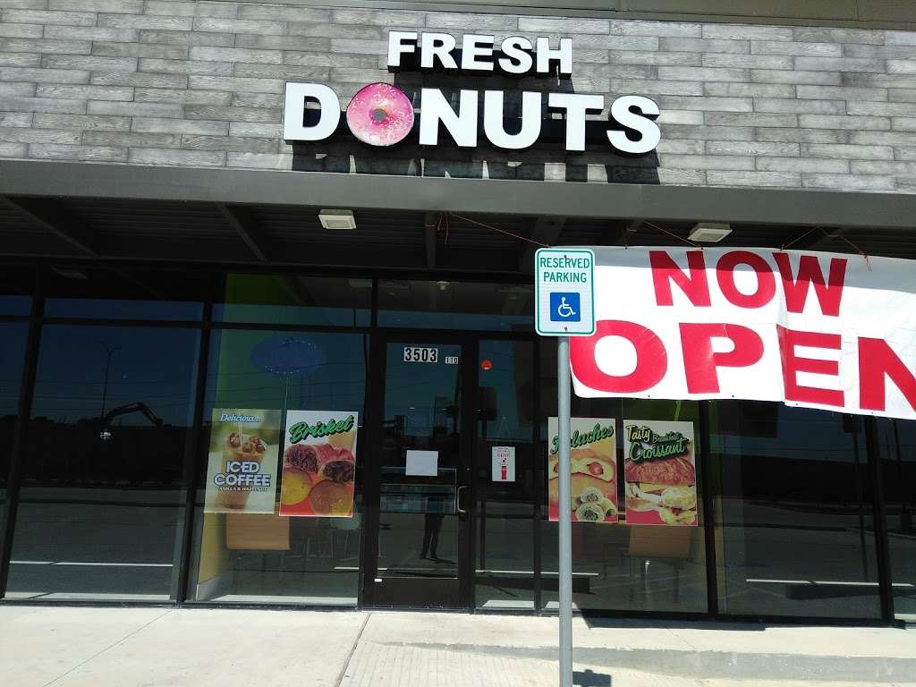 Fresh Donuts | 3503 S Sam Houston Pkwy E, Houston, TX 77047, USA | Phone: (832) 623-6465