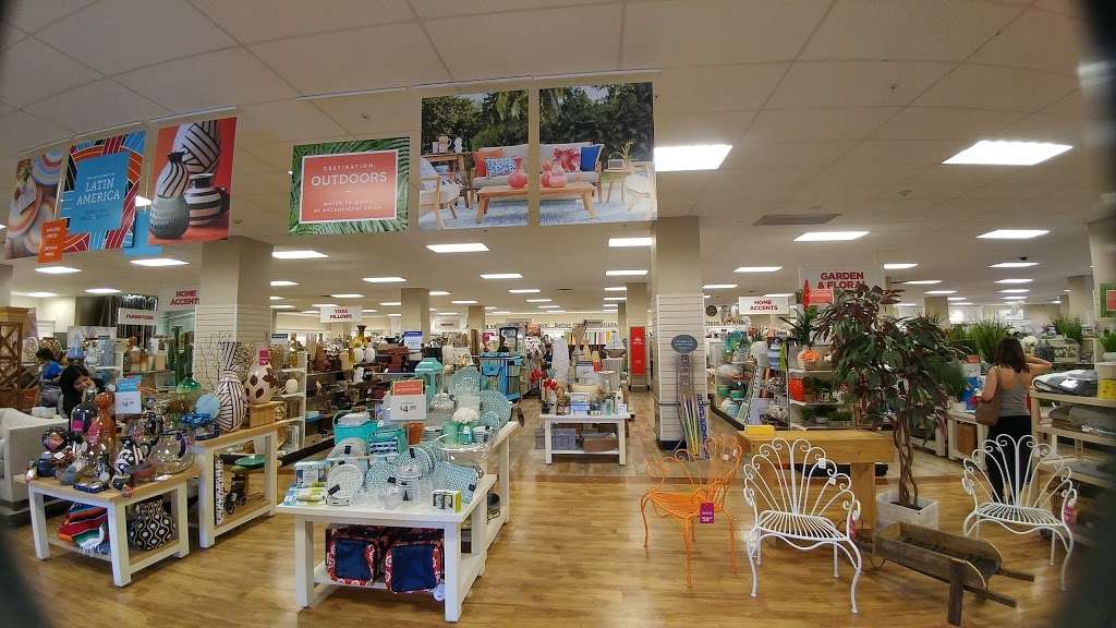 HomeGoods | 3803 E Foothill Blvd, Pasadena, CA 91107, USA | Phone: (626) 351-0161