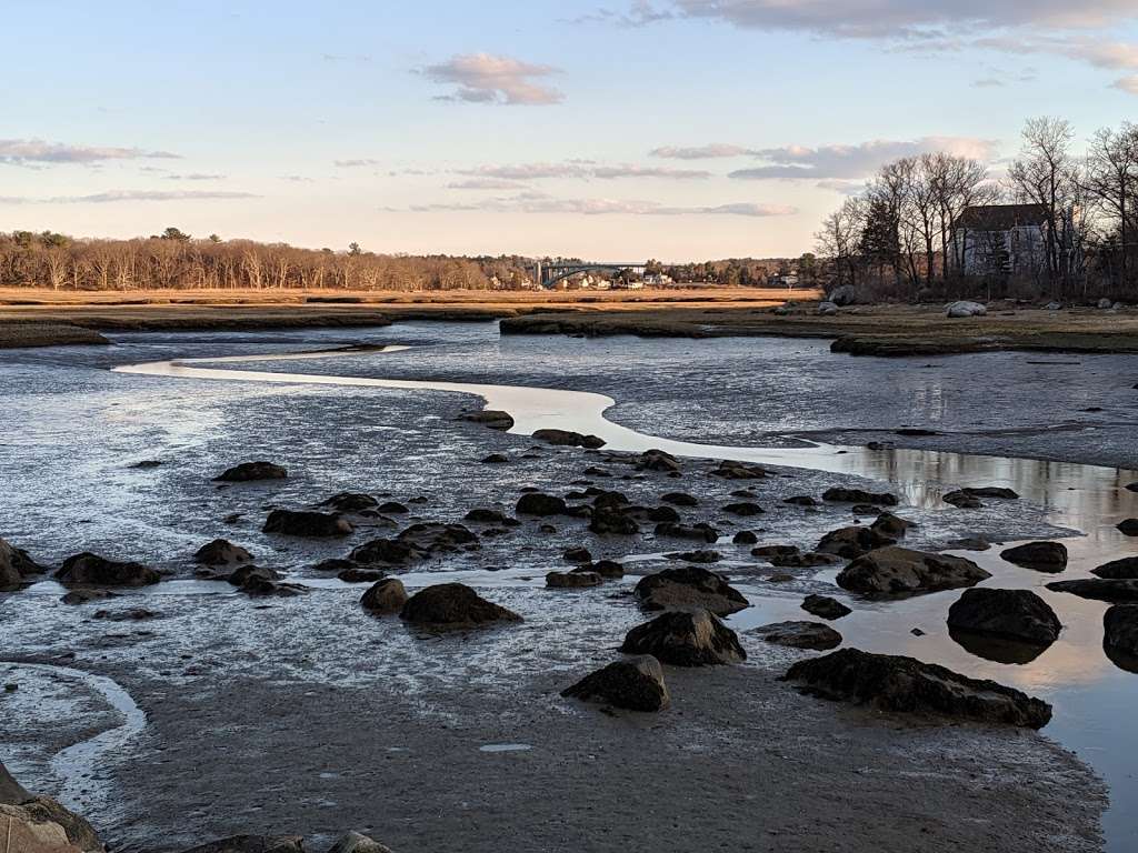 Long Wharf Landing | Gloucester, MA 01930, USA