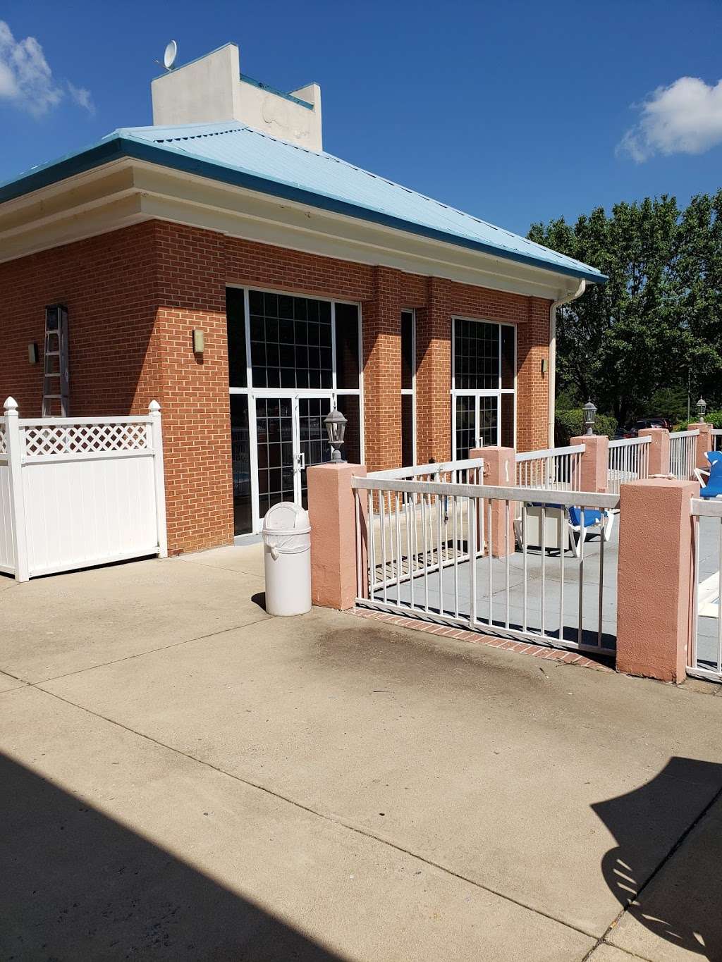 Baymont By Wyndham Warrenton Lodging 7379 Comfort Inn Dr