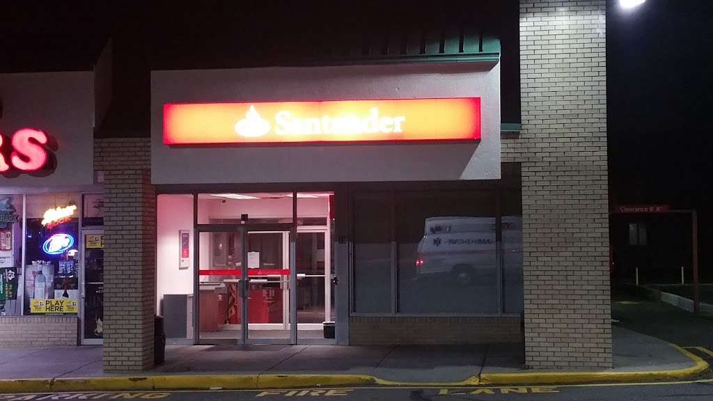 Santander Bank | 19 Schuyler Ave, North Arlington, NJ 07031, USA | Phone: (201) 998-7246