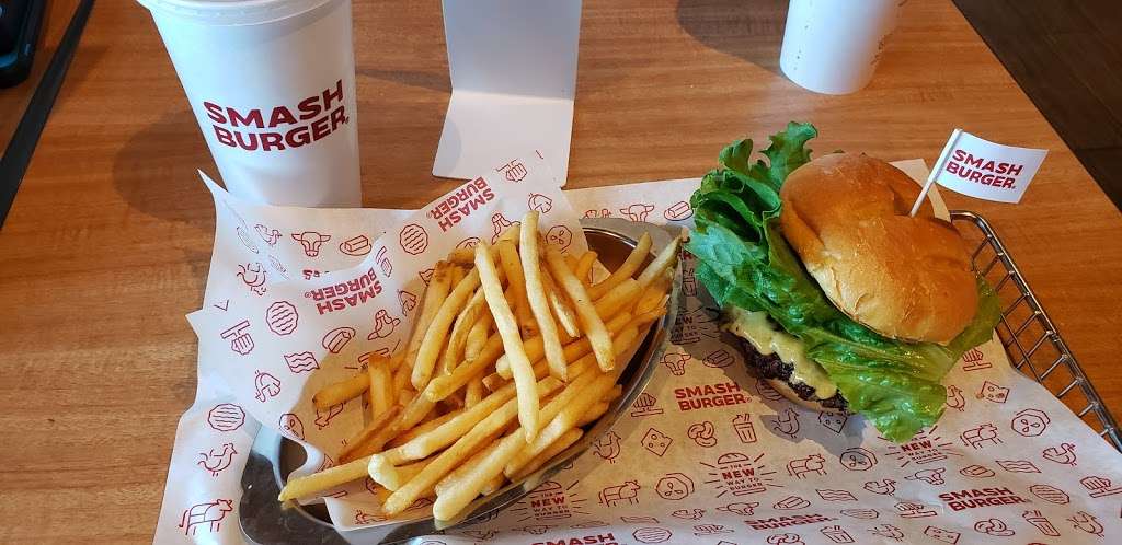 Smashburger | 5 S Morehall Rd Ste 400, Malvern, PA 19355 | Phone: (484) 318-8572