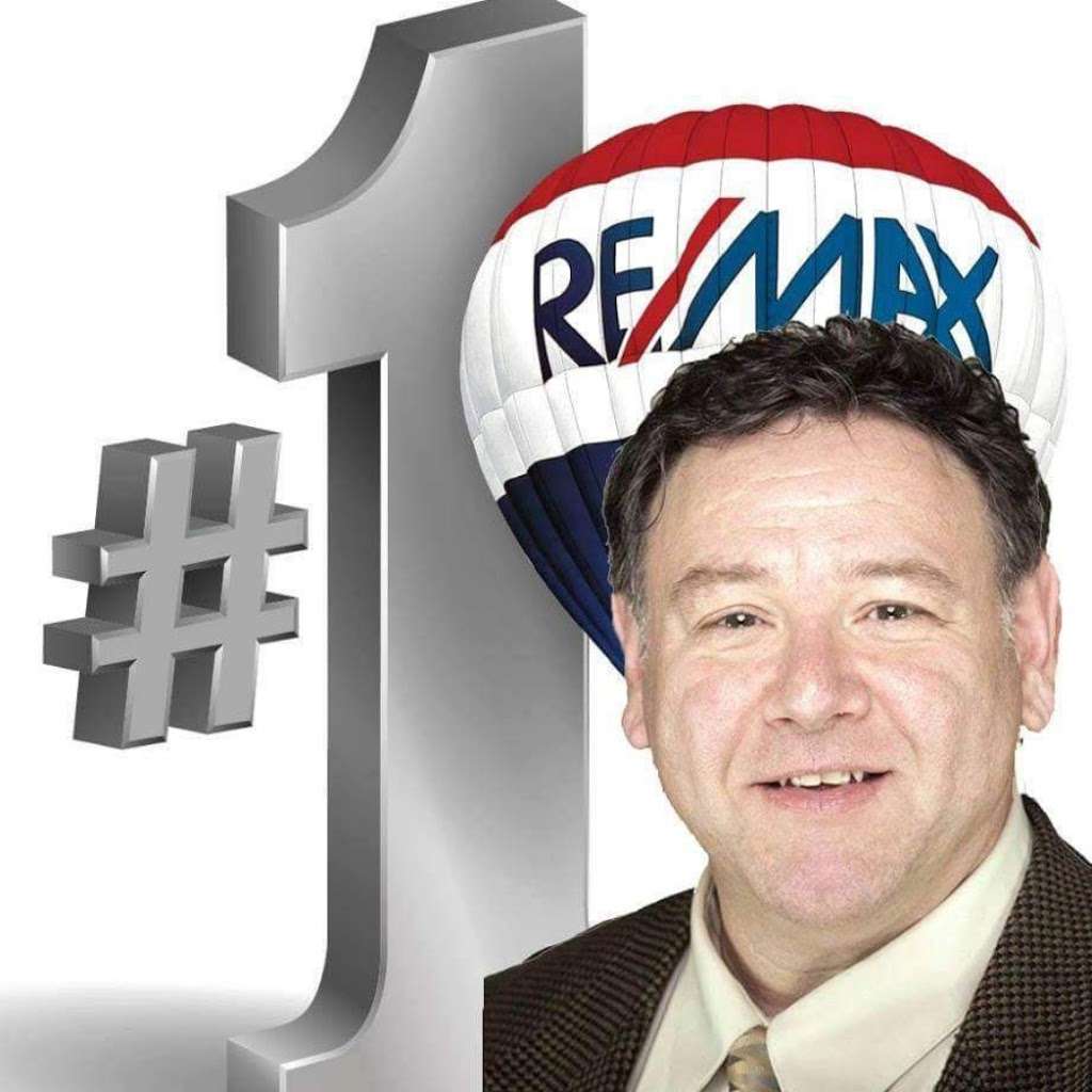 RE/MAX Preferred: Christopher Valianti | 408 Swedesboro Road, Unit A Route 322, Mullica Hill, NJ 08062, USA | Phone: (856) 347-0052