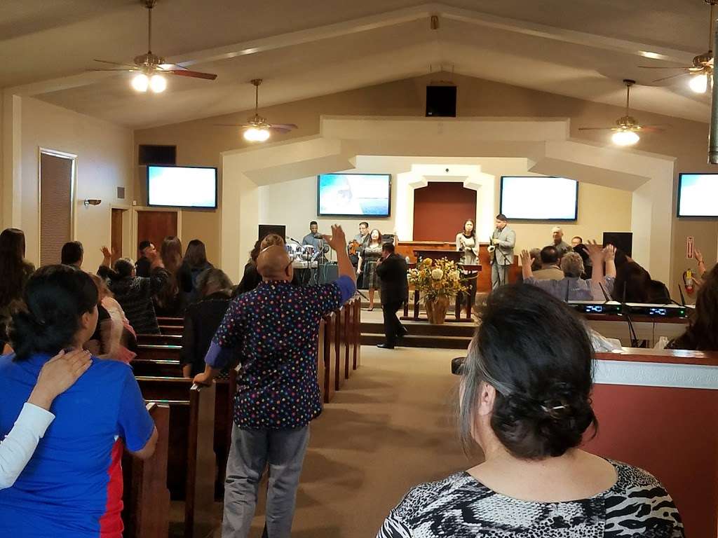 Connecting Point Community Church | 1018 S Main St, Corona, CA 92882 | Phone: (909) 223-8390
