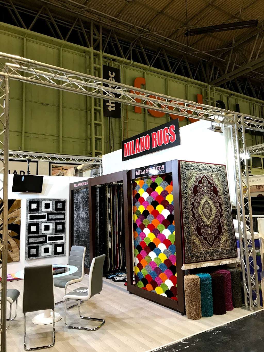 Milano Rugs | 113 River Rd, Dagenham, Barking IG11 0EG, UK | Phone: 020 8594 4199