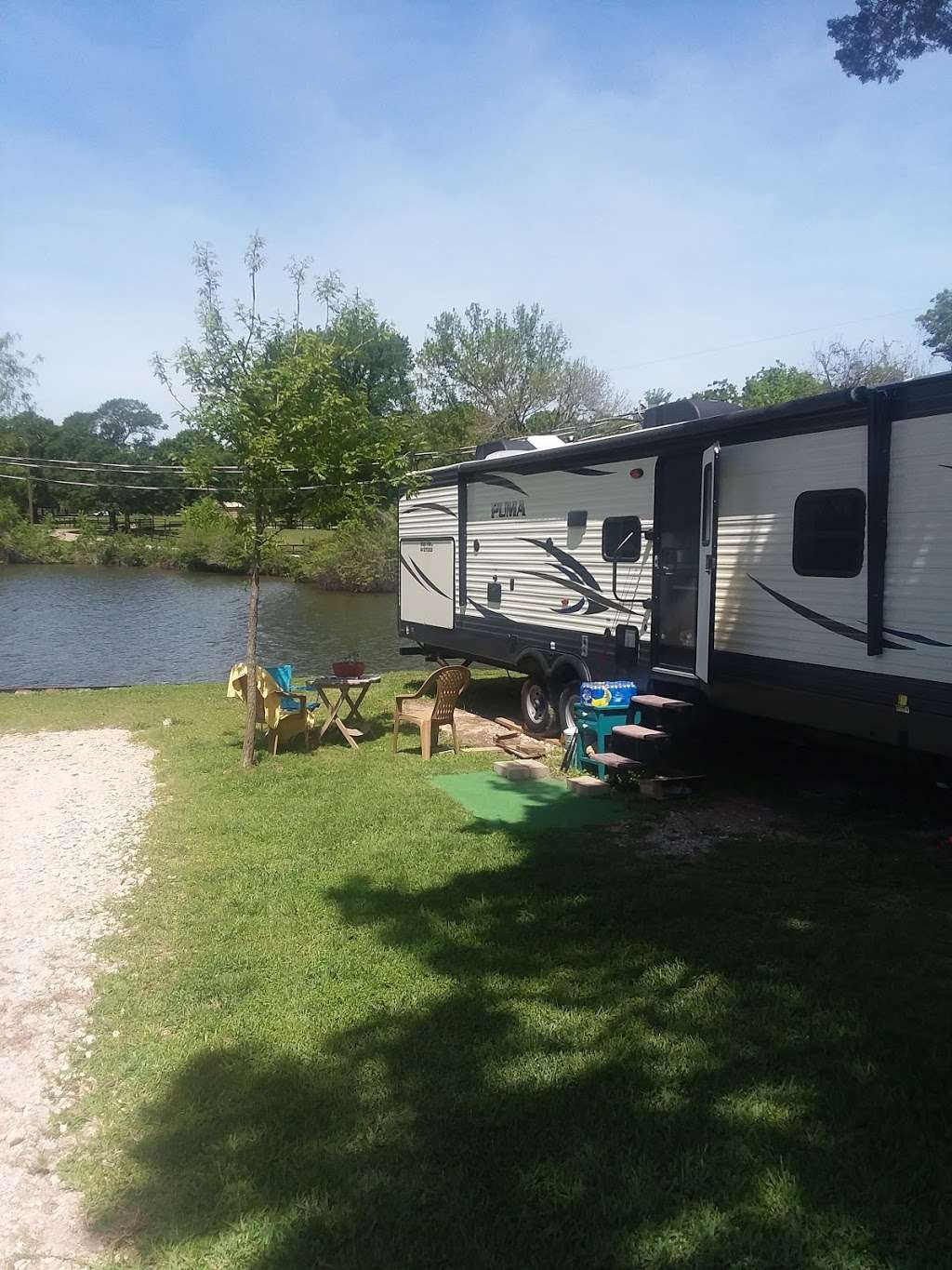 Willis RV Park On Lake Conroe | 10869 Cude Cemetery Rd, Willis, TX 77318, USA | Phone: (832) 800-3787