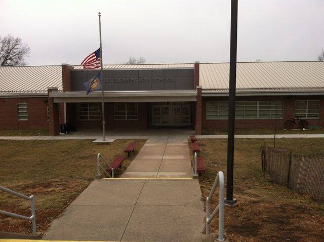 Pyrtle Elementary School | 721 Cottonwood Dr, Lincoln, NE 68510 | Phone: (402) 436-1162