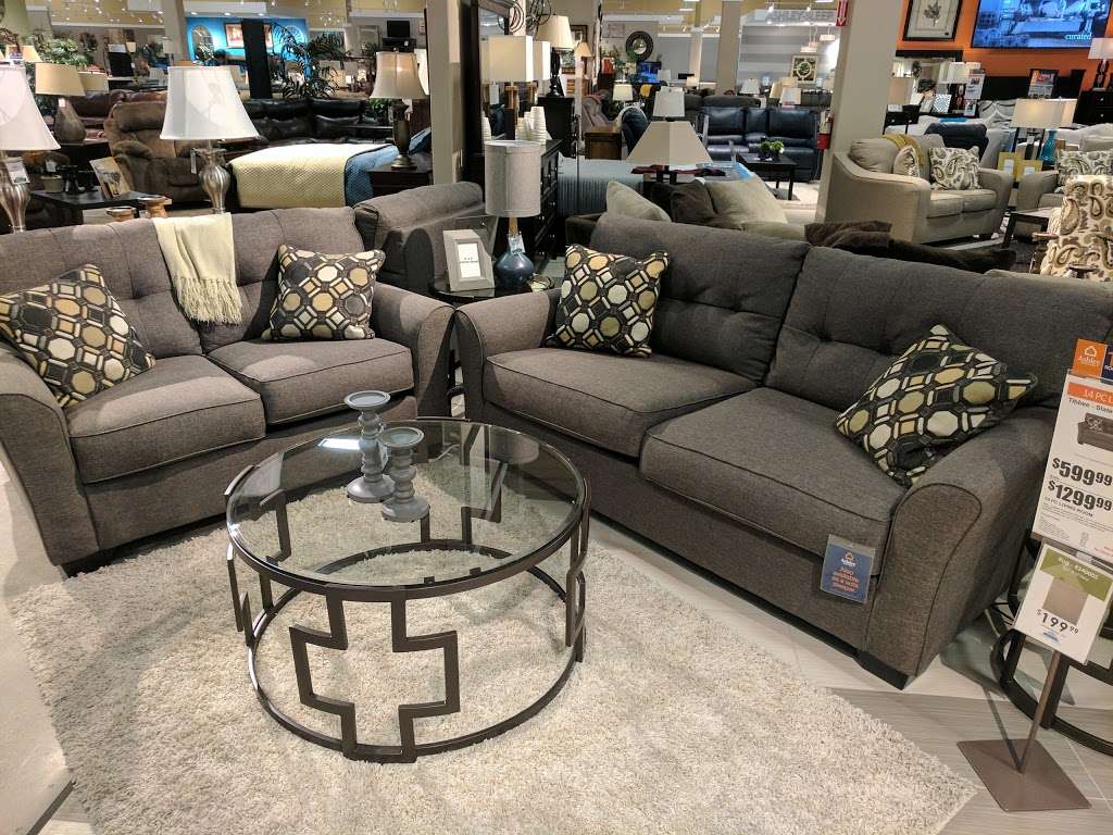 Ashley HomeStore | 22705 Savi Ranch Pkwy, Yorba Linda, CA 92887, USA | Phone: (714) 363-9900