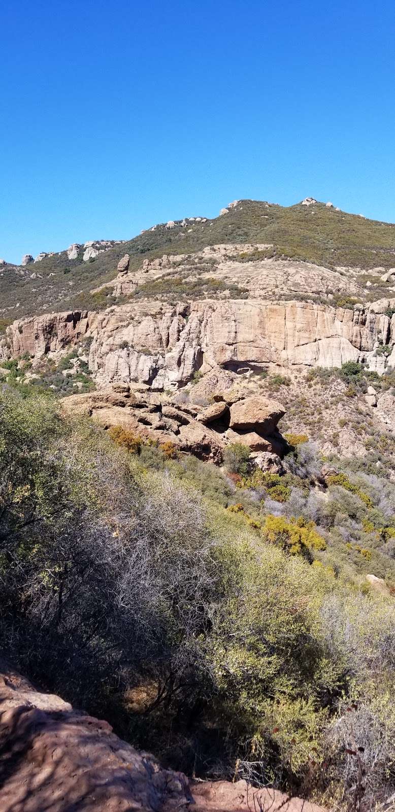 Split Rock | Mishe Mokwa Trail, Westlake Village, CA 91361