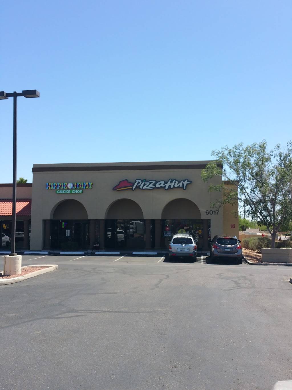 Pizza Hut | 6017 E McKellips Rd, Mesa, AZ 85215, USA | Phone: (480) 985-2000