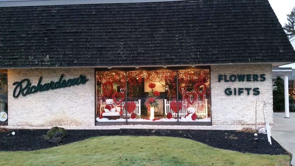 Richardsons Flowers and Gifts | 816 S Main St, Bel Air, MD 21014, USA | Phone: (410) 838-3883