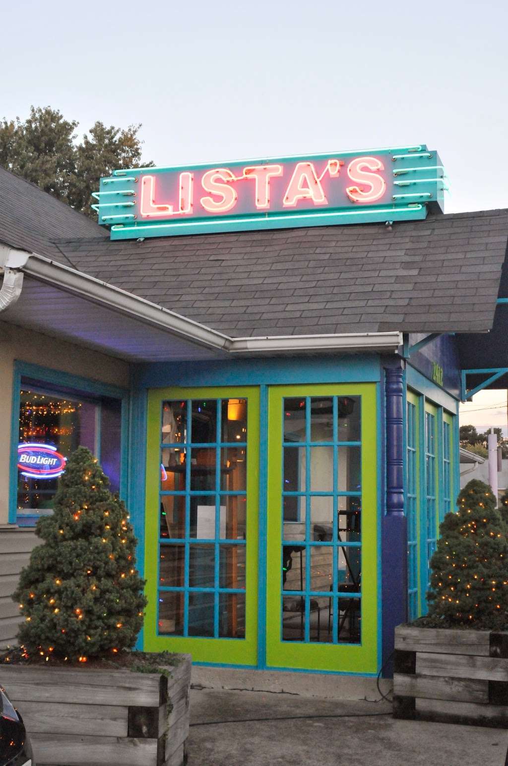 Listas Grill | 2412 Mountain Rd, Pasadena, MD 21122, USA | Phone: (410) 437-8999