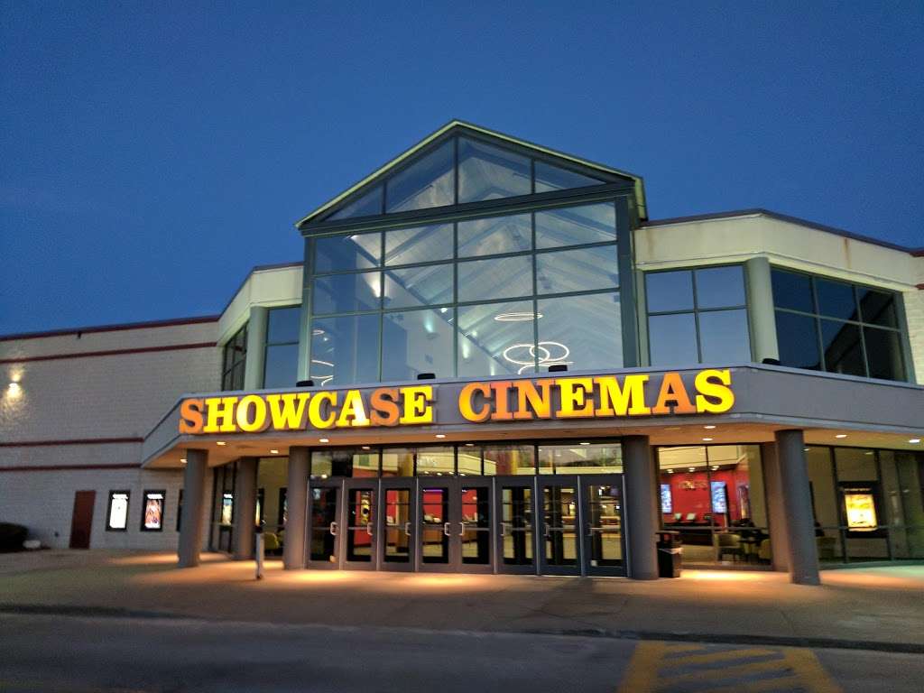 Showcase Cinema de Lux North Attleboro | 640 S Washington St, North Attleborough, MA 02760 | Phone: (800) 315-4000