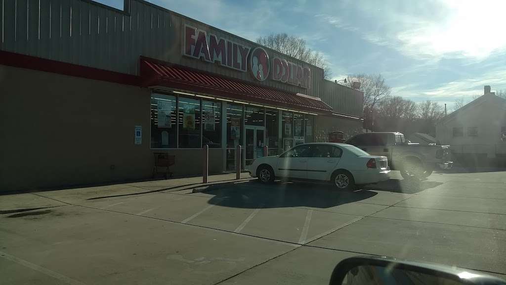 Family Dollar | 1545 N Main St, China Grove, NC 28023, USA | Phone: (704) 856-0947