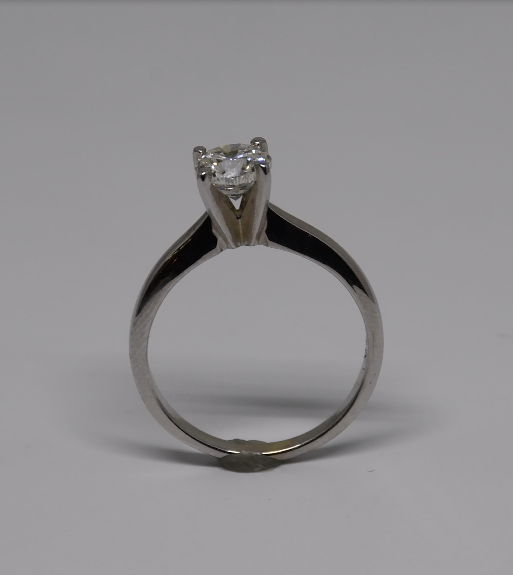 Scialos Diamond Jewelry Co. | 9931 Ridgeland Ave, Chicago Ridge, IL 60415, USA | Phone: (708) 422-6100