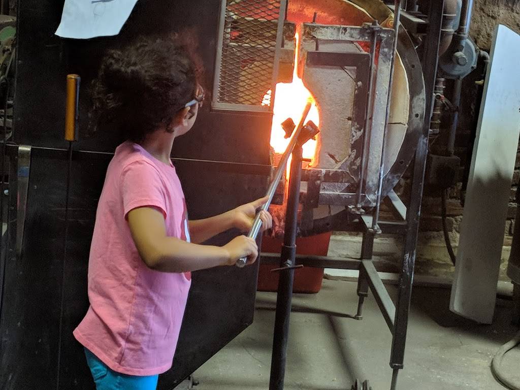 Tulsa Glass Blowing School | 7440 E 7th St, Tulsa, OK 74112, USA | Phone: (918) 582-4527